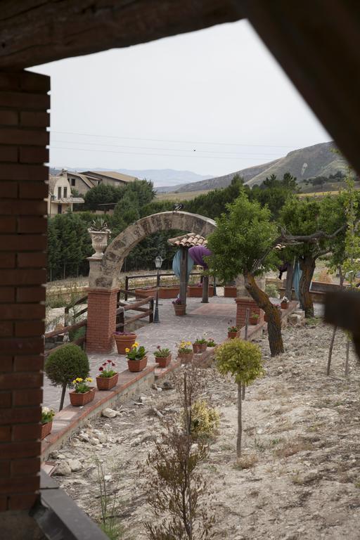 La Dimora Di Samu Bed & Breakfast Enna Exterior photo